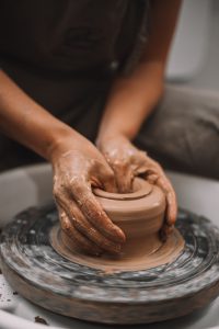 the-tall-pottery-throw-down-season-5